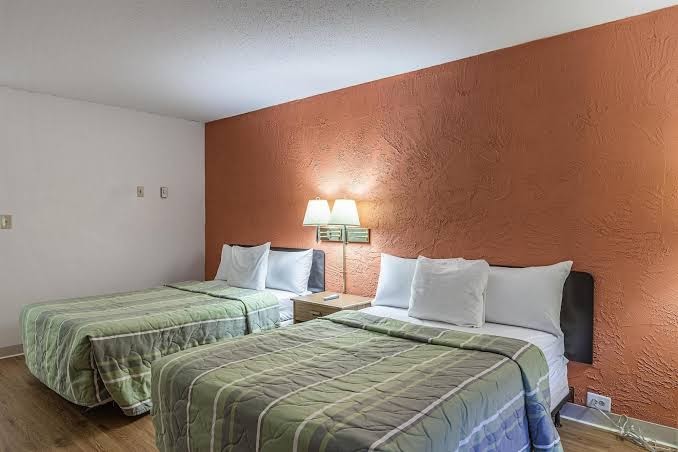 Motel 6 Oak Creek, WI photo 3