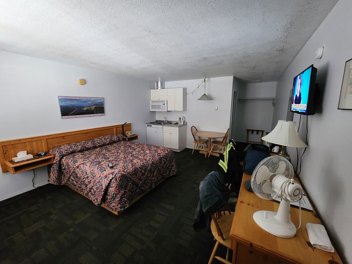 Bonanza Gold Motel & RV Park photo 2