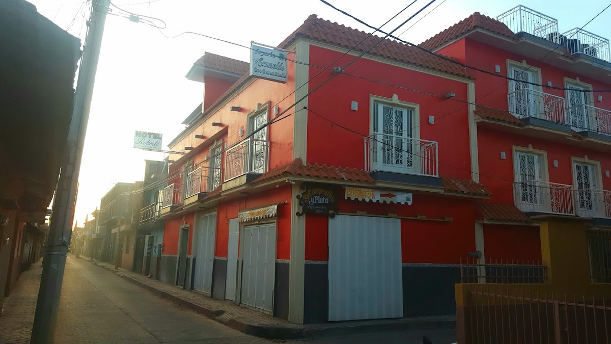 Hotel Roberto