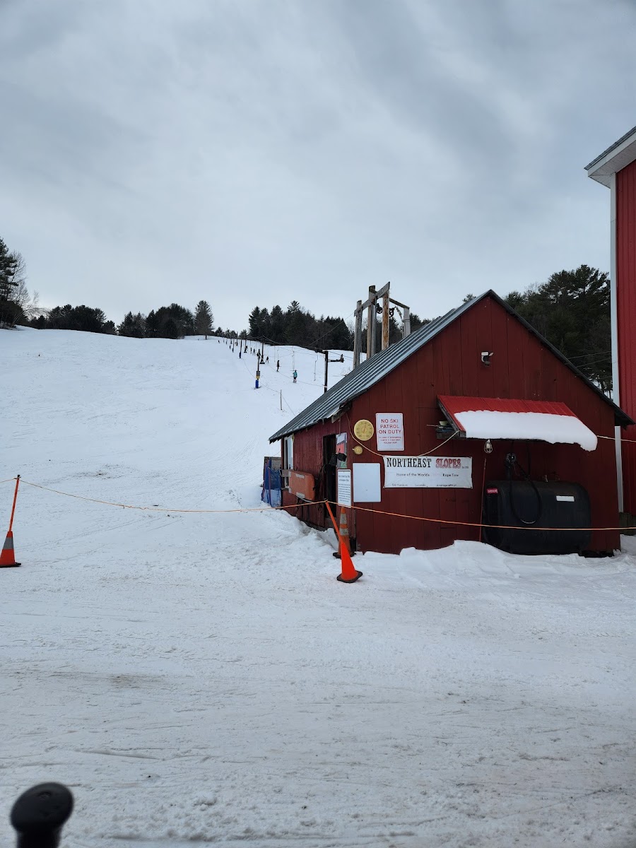 Northeast Slopes photo 3