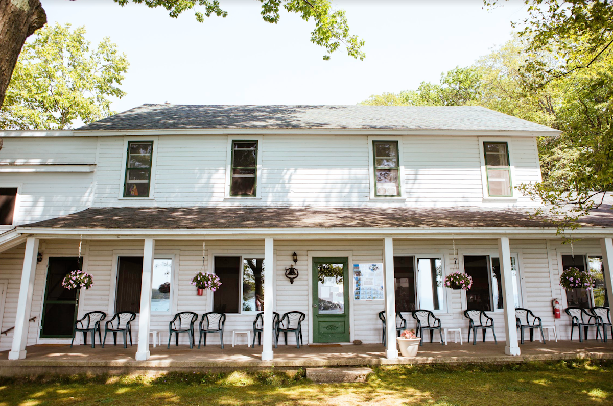 White Birch Lodge
