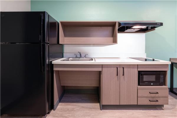 ECHO Suites Extended Stay by Wyndham Conyers photo 3