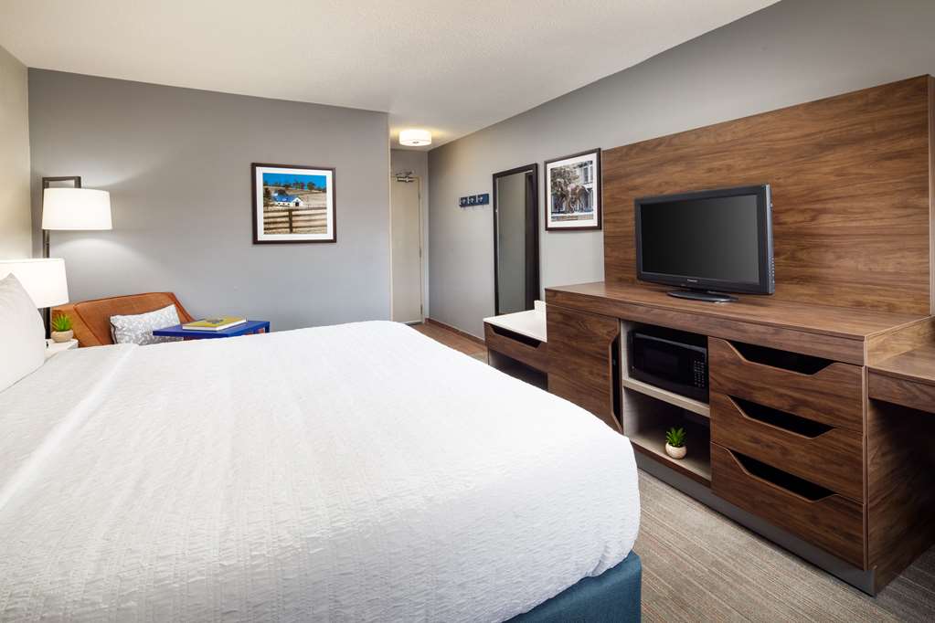 Hampton Inn Lexington South-Keeneland/Airport photo 2