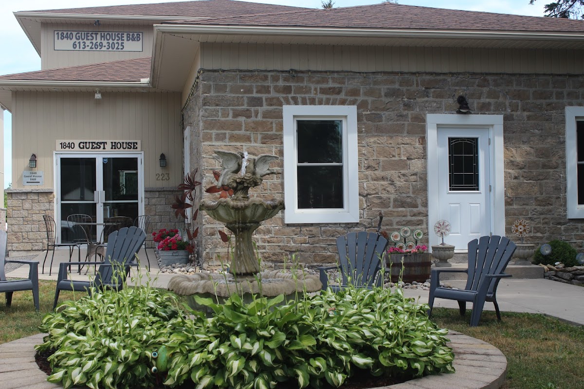 1840 Guest House photo 3