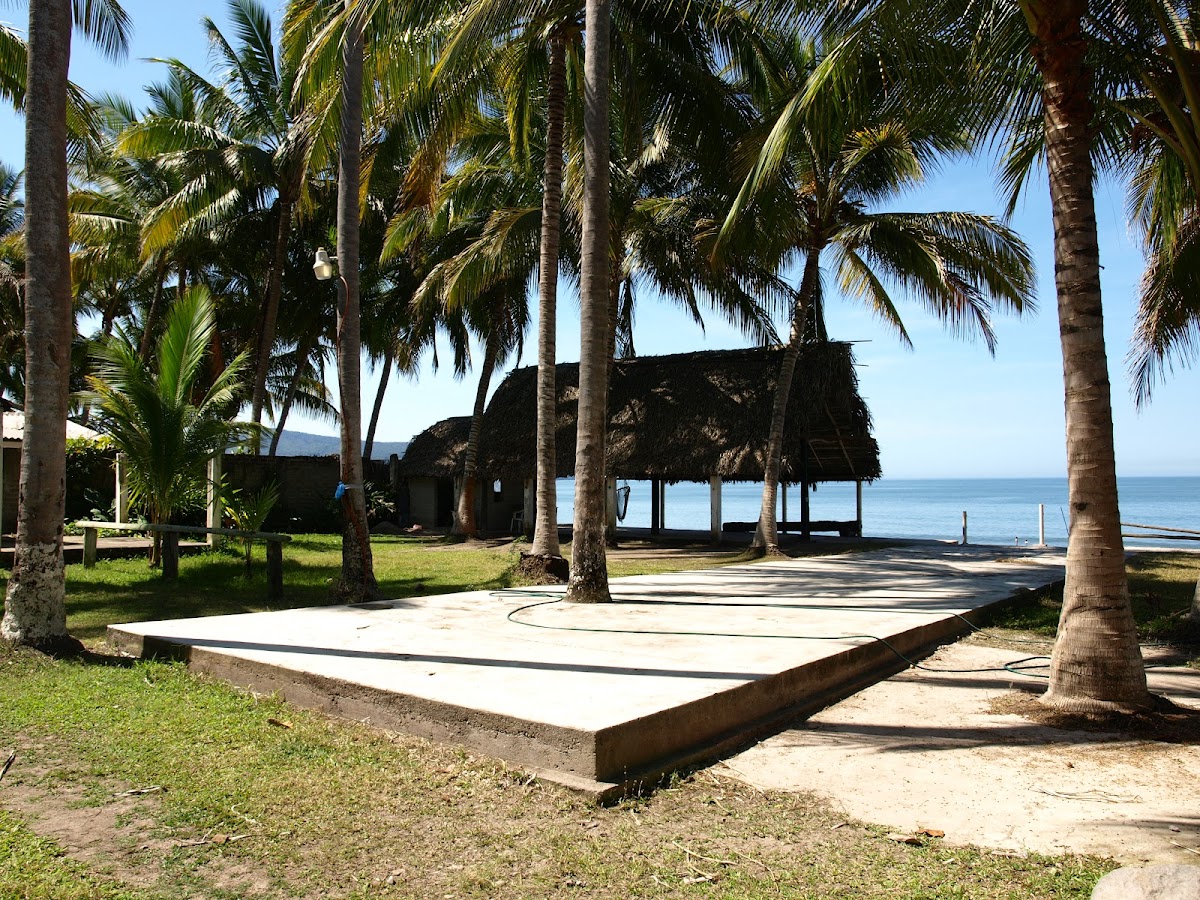 Hotel Don Tiburón photo 2