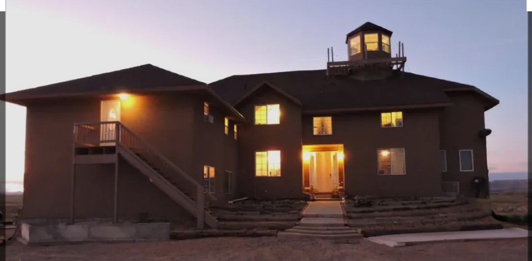 Lake Powell Manor, LLC