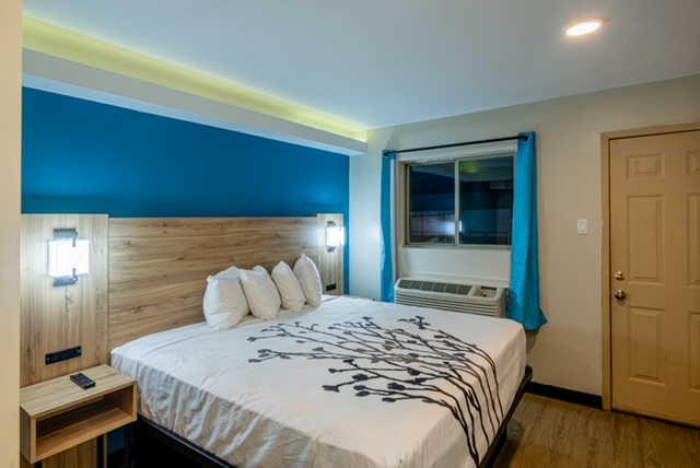 EXCLUSIVO INN & SUITES photo 2