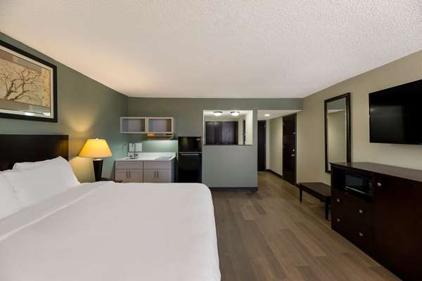 Clarion Hotel San Angelo near Convention Center photo 2