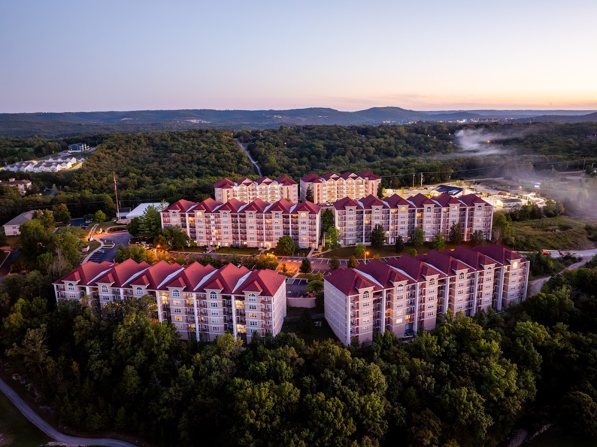 Grand Crowne Resort photo 2