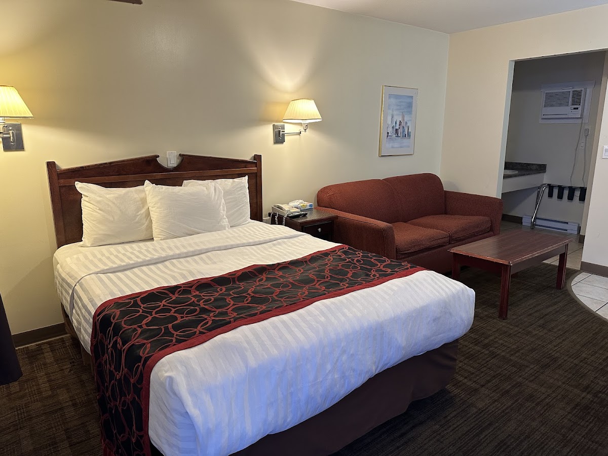 Kings Motor Inn Kamloops Motels photo 2
