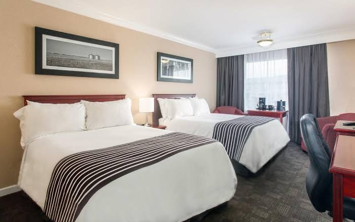 Sandman Hotel Red Deer photo 2