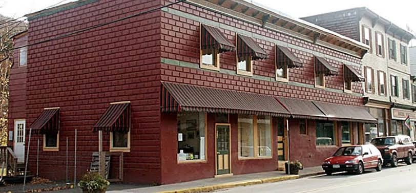 Suites on Main