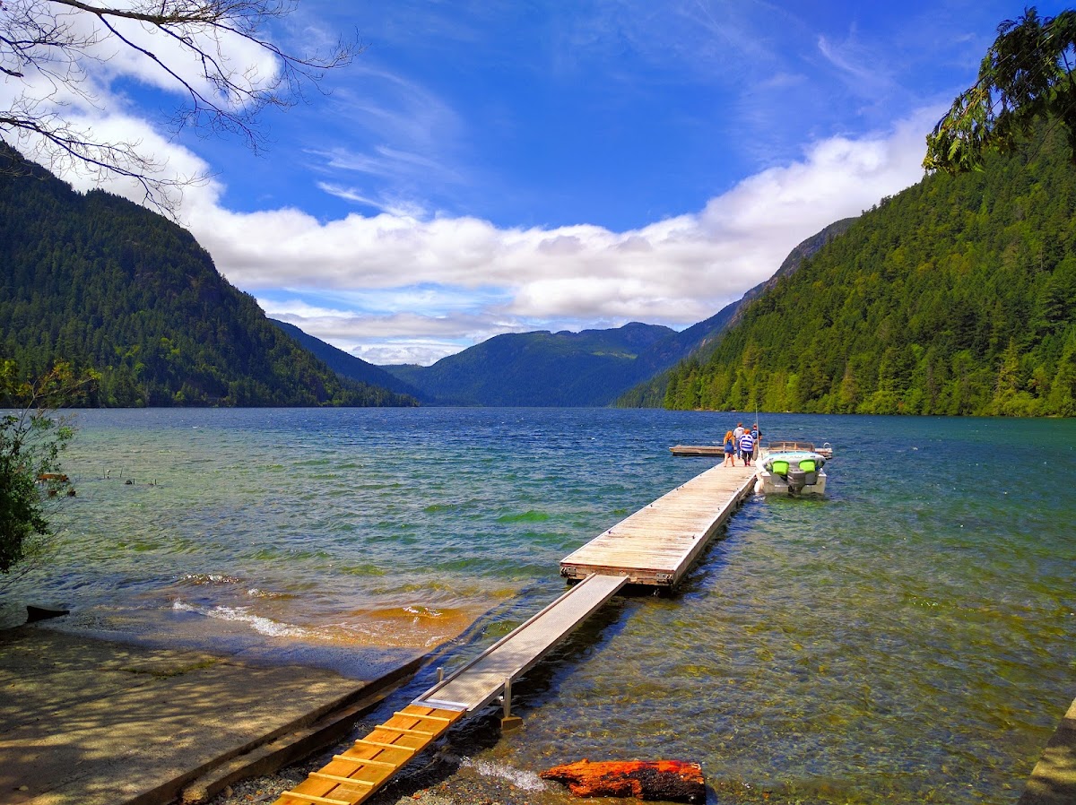 Cameron Lake Resort