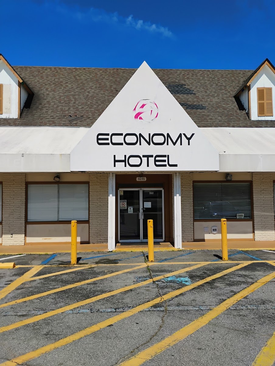 Economy Hotel Macon