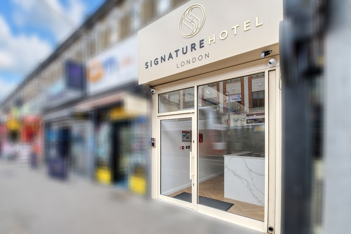 Signature Hotel London