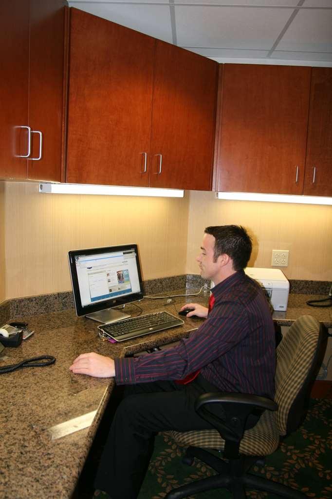 Hampton Inn & Suites Tucson East/Williams Center photo 3