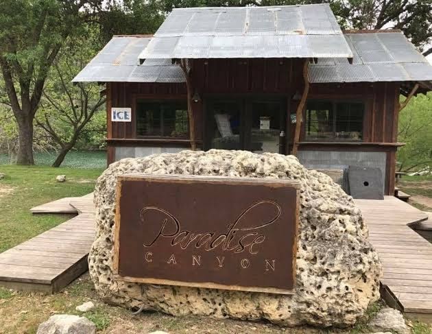 Paradise Lodge