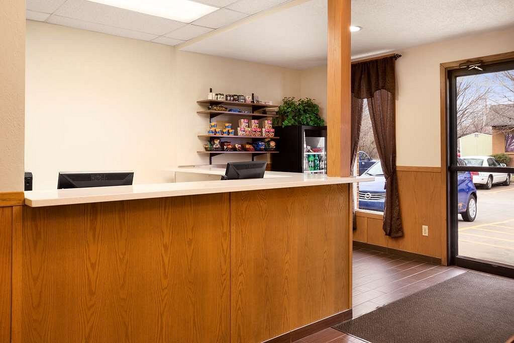 Americas Best Value Inn Pittsburg photo 3