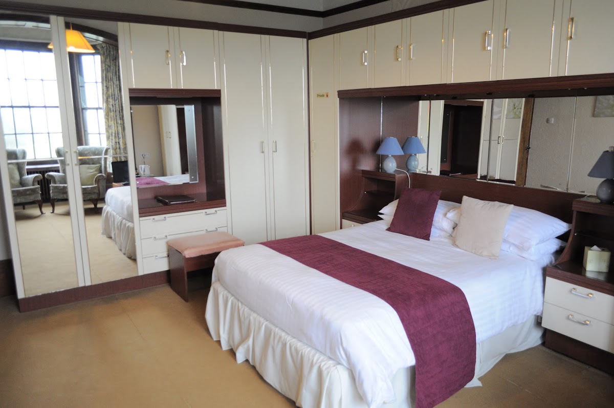 The Rock Hotel photo 3