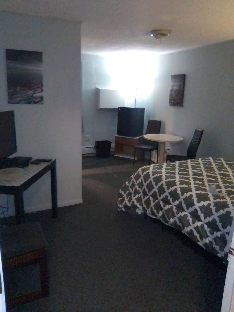 Room 9