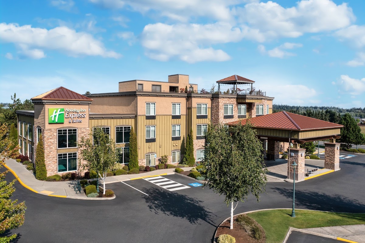 Holiday Inn Express & Suites Sequim by IHG