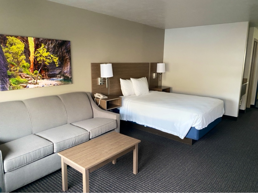 St. George Inn & Suites