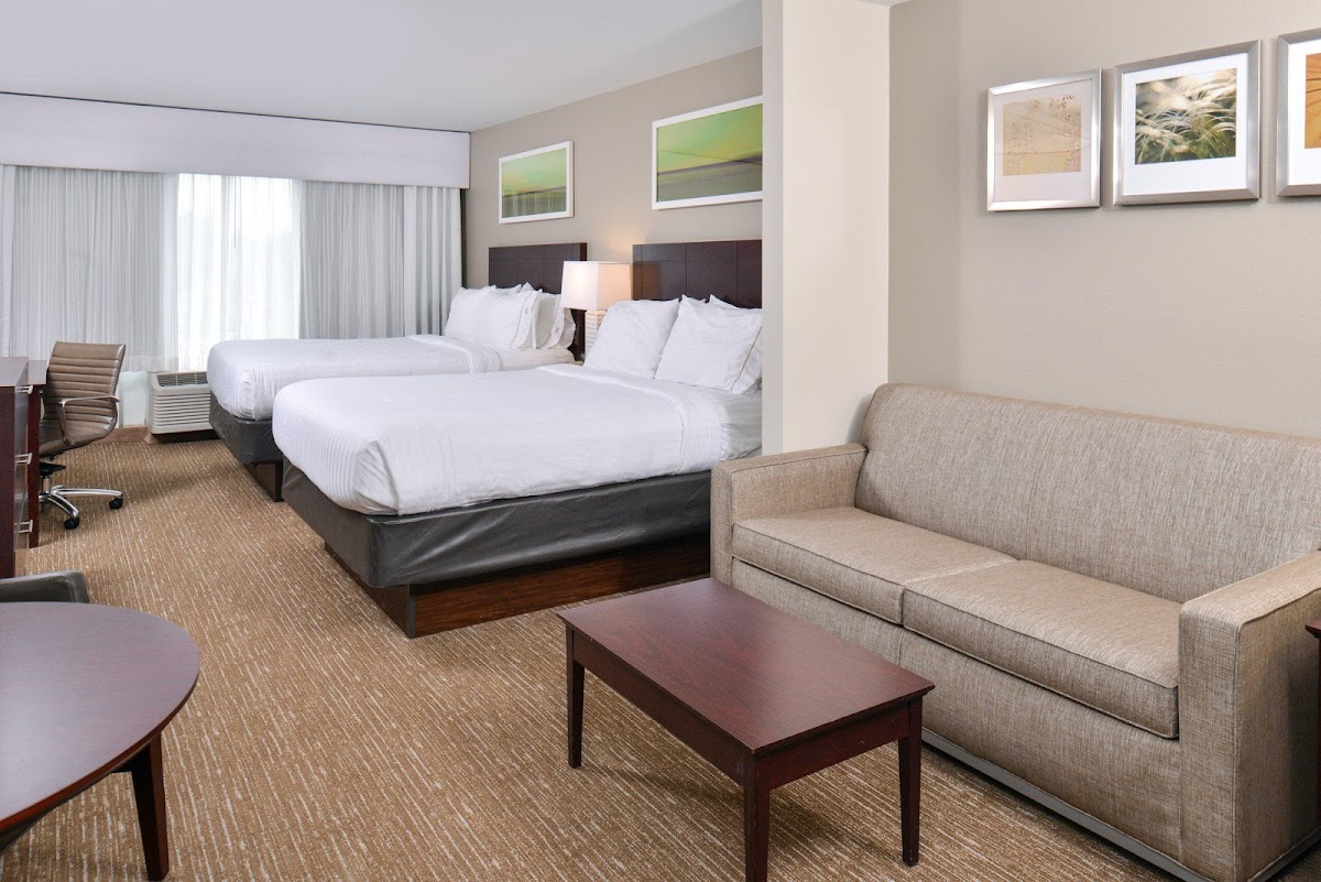 Holiday Inn Express & Suites Lafayette by IHG photo 2
