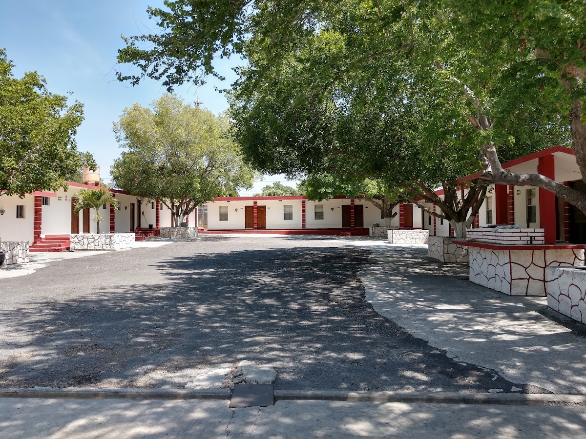 HOTEL LA SERENA