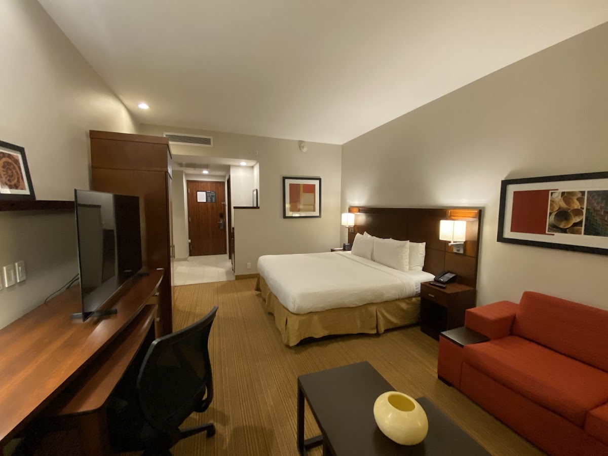 Courtyard by Marriott Mexico City Airport photo 2