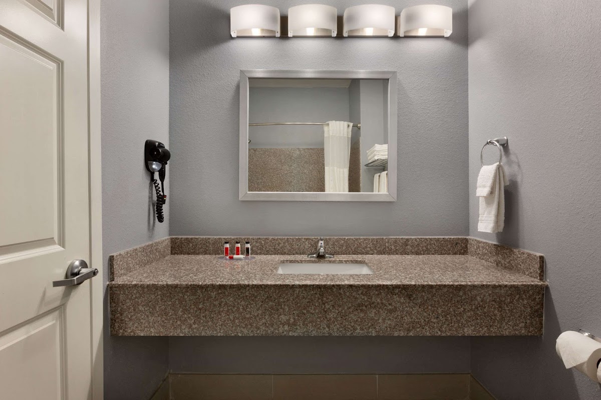 Days Inn by Wyndham Odessa photo 3