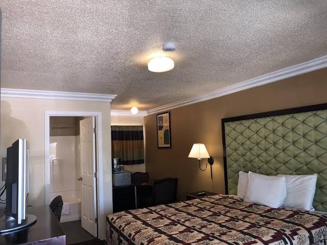 Room 4