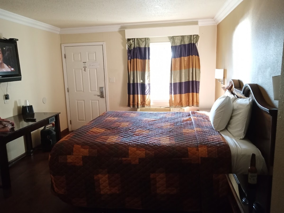 Room 9
