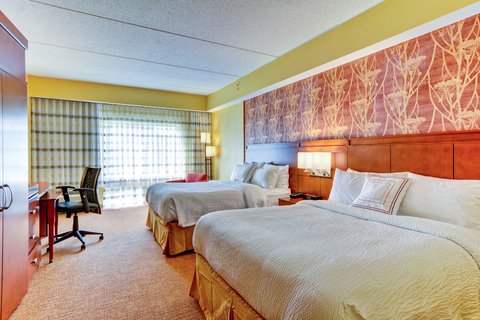 Courtyard by Marriott Bridgeport Clarksburg photo 2