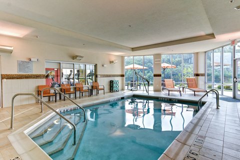 Courtyard by Marriott Bridgeport Clarksburg photo 3