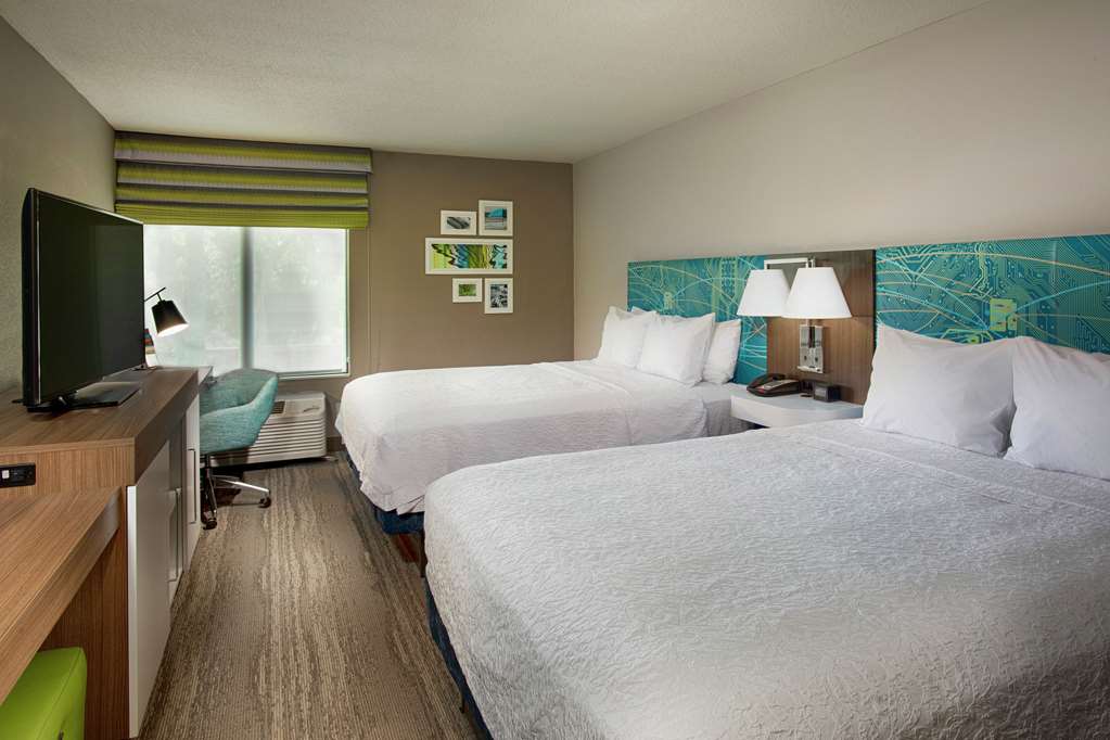 Hampton Inn Hilton Head photo 2