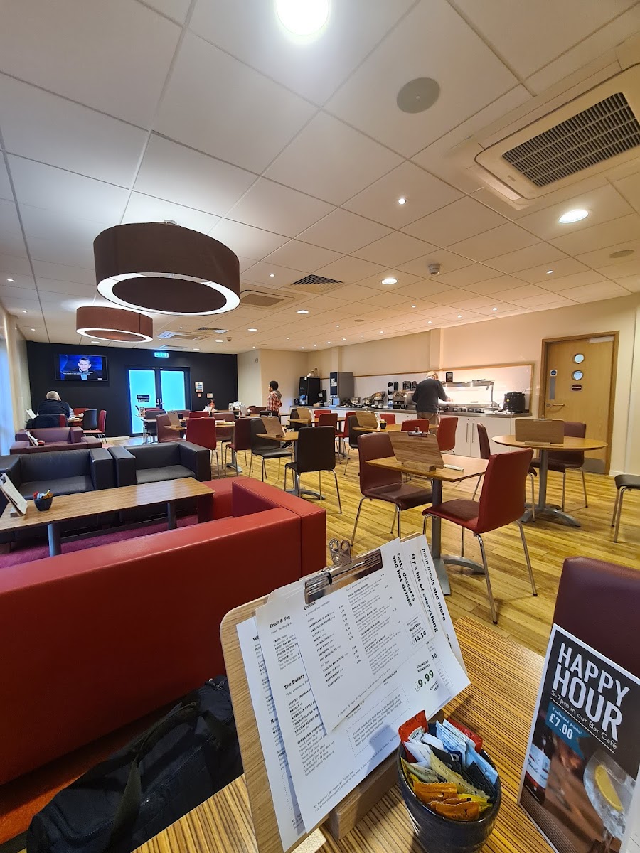 Travelodge Chippenham photo 3