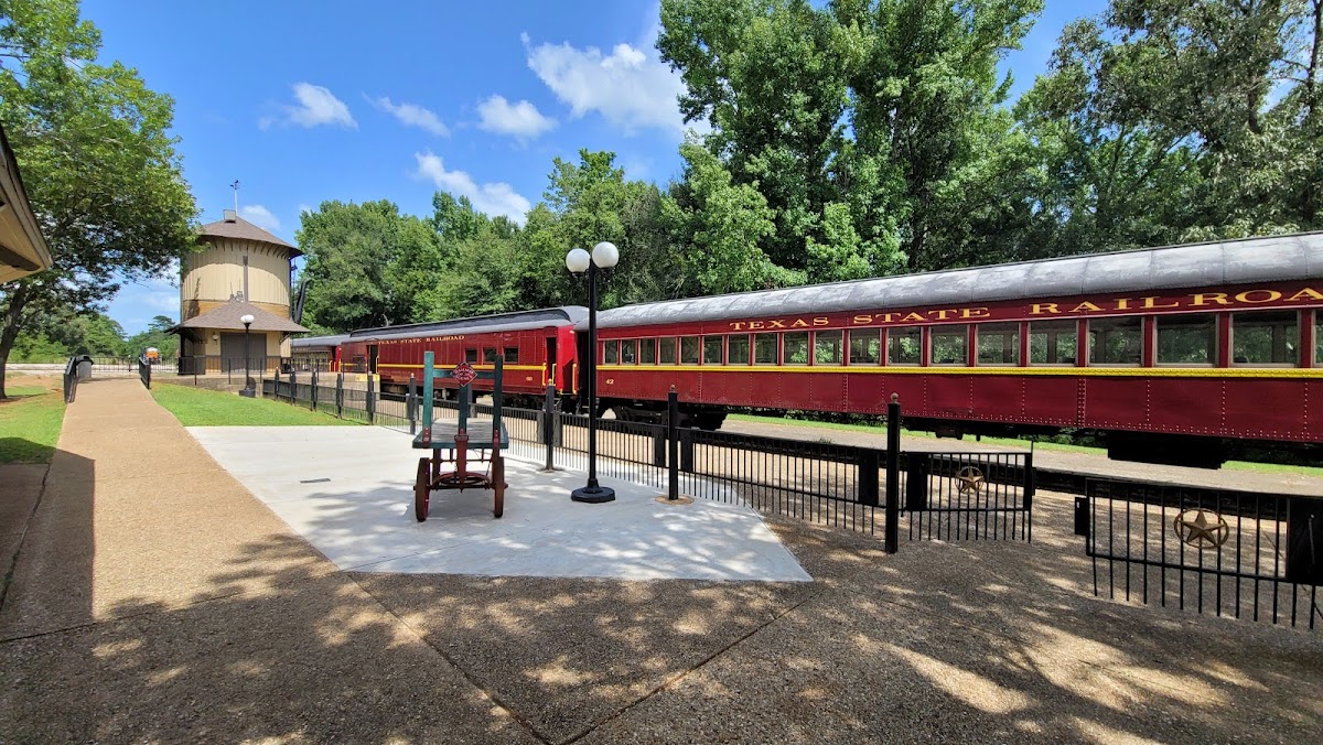 Texas State Railroad Palestine Depot