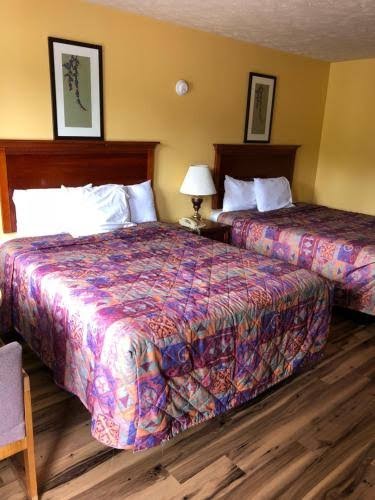 Americas Best Value Inn Jonesville photo 3
