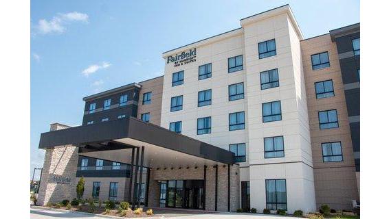 Fairfield by Marriott Inn & Suites Davenport Quad Cities