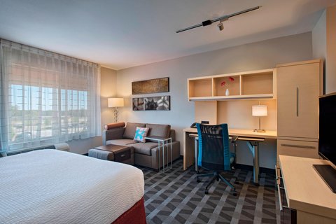 TownePlace Suites by Marriott Fayetteville Cross Creek photo 2