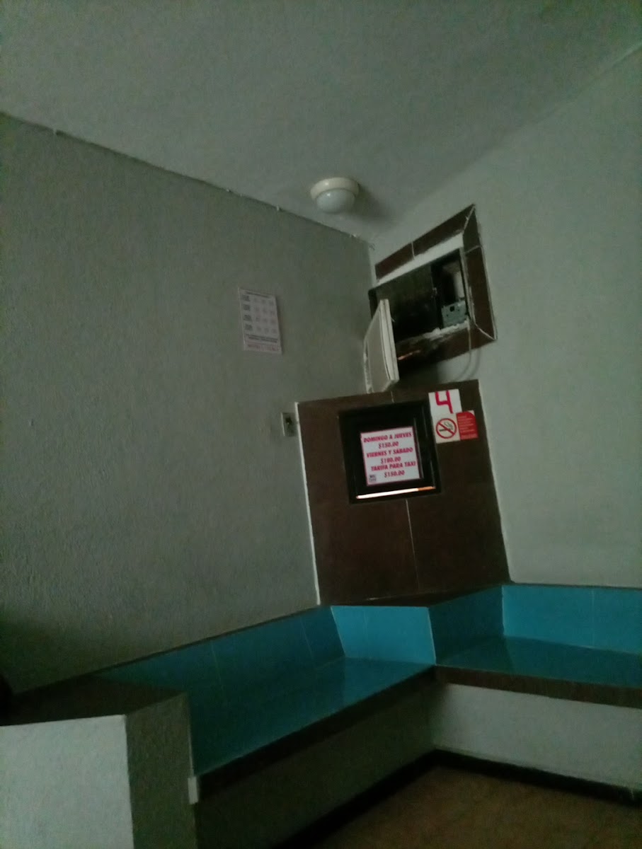 L' Scala photo 3