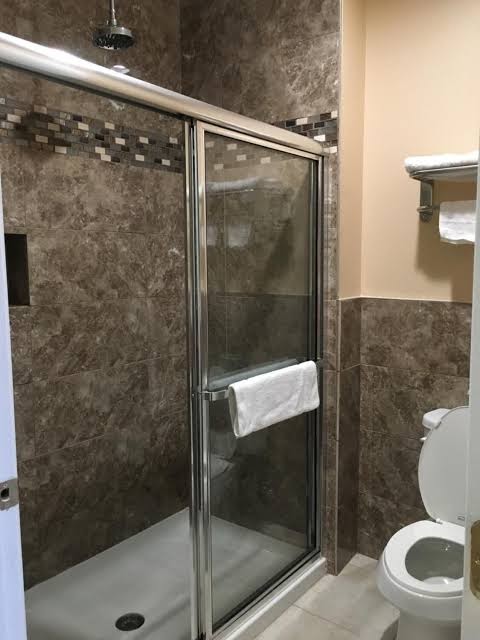 Americas Best Value Inn Houston at FM 529 photo 3