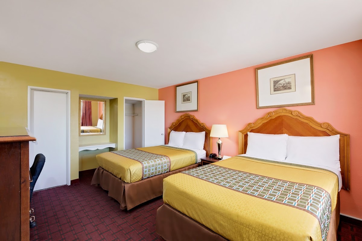 Knights Inn Big Spring photo 2