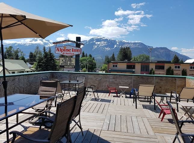 Alpine Inn & Suites
