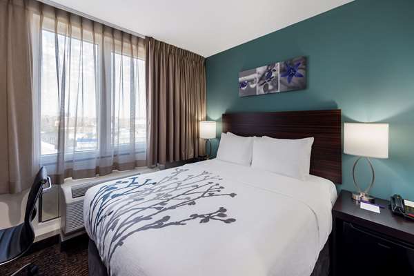Sleep Inn Brooklyn - Sheepshead Bay photo 2
