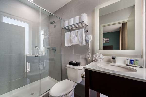Sleep Inn Brooklyn - Sheepshead Bay photo 3