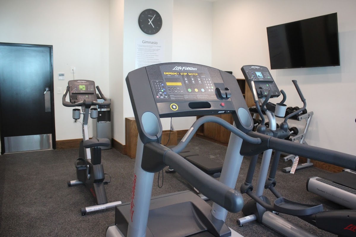 Holiday Inn Express & Suites Silao Aeropuerto - Terminal by IHG photo 2