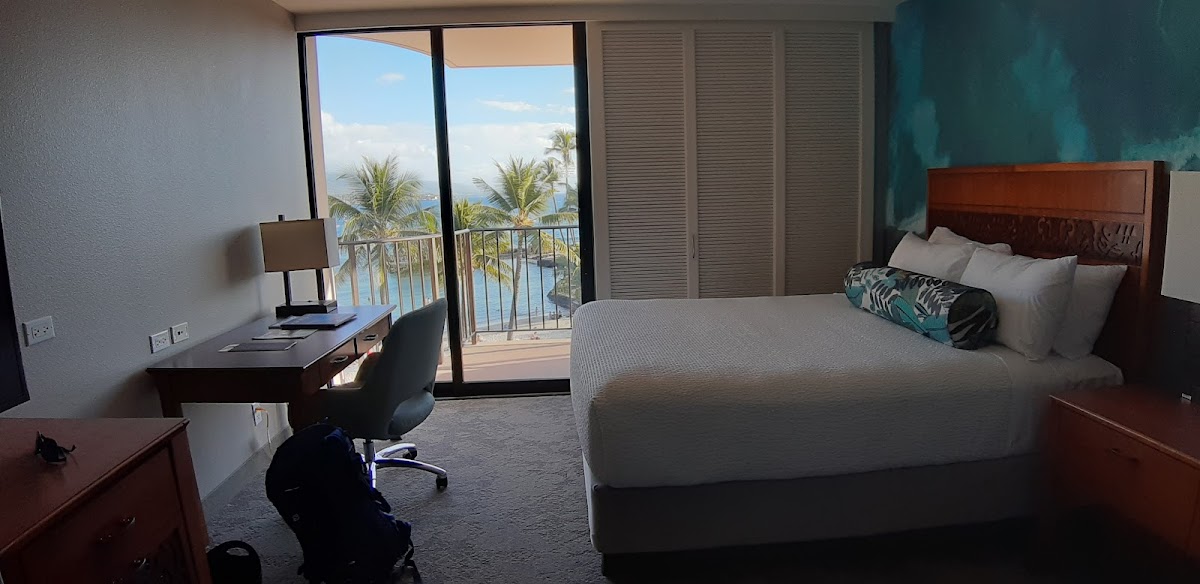 Courtyard by Marriott King Kamehameha's Kona Beach Hotel photo 2