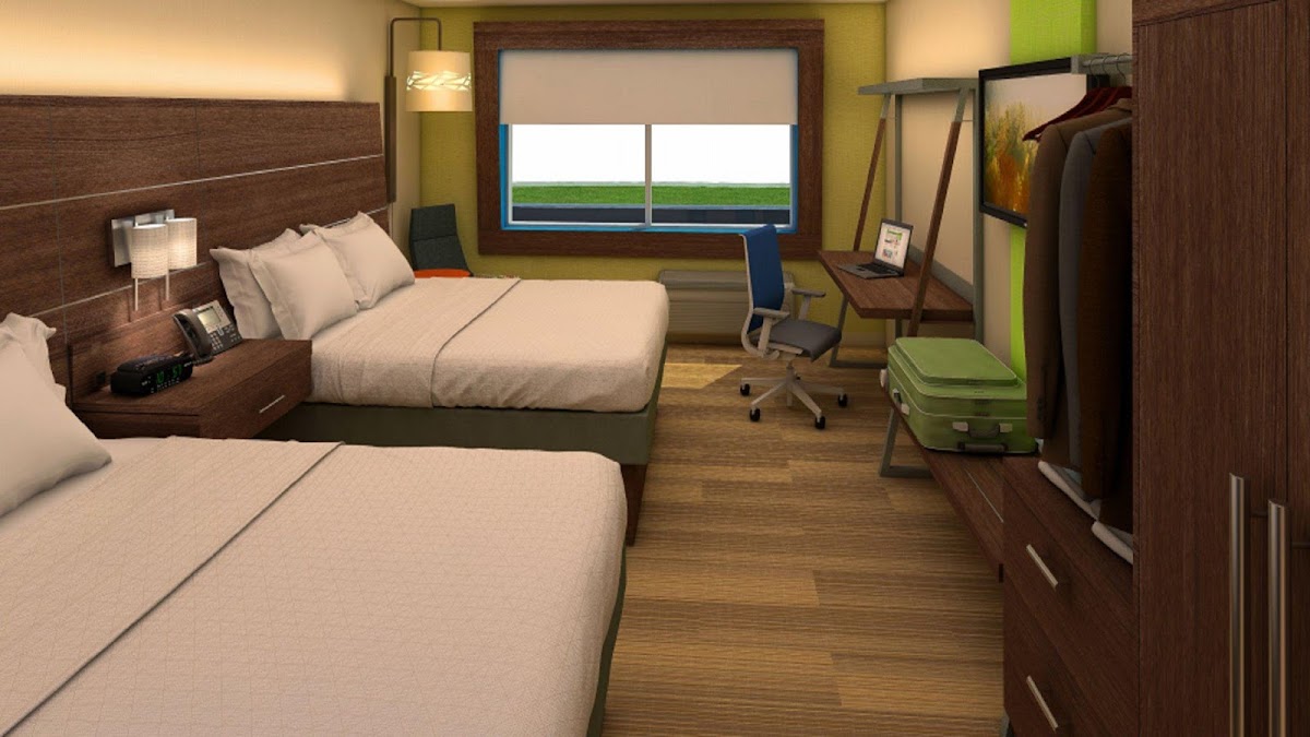 Holiday Inn Express & Suites Lake Placid by IHG photo 2