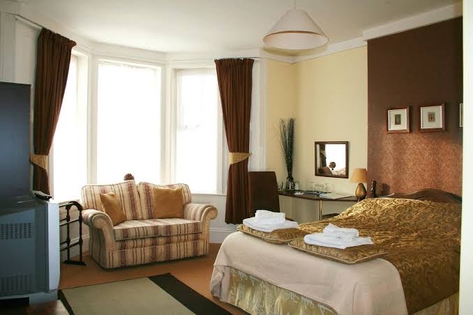 Albany Lodge Guest House photo 2